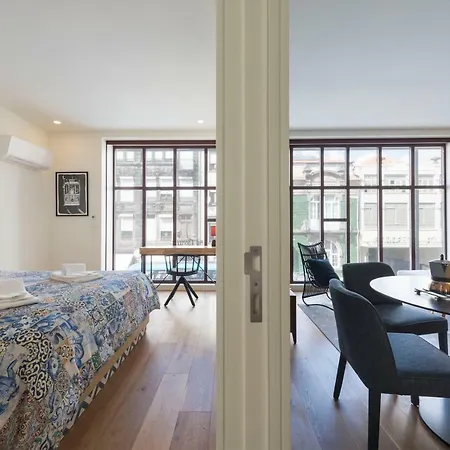 Contemporary Flat Near Sao Bento By Lovelystay Appartement