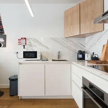Contemporary Flat Near Sao Bento By Lovelystay Апартаменты