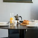 Apartament Contemporary Flat Near Sao Bento By Lovelystay Porto